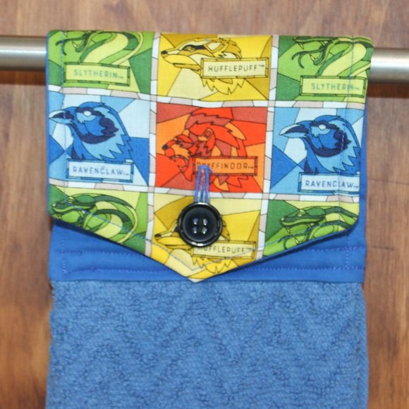 HARRY POTTER BLUE PRINT 4 HOUSES HANDMADE HANGING KITCHEN TOWEL COTTON TOWEL - Picture 1 of 4